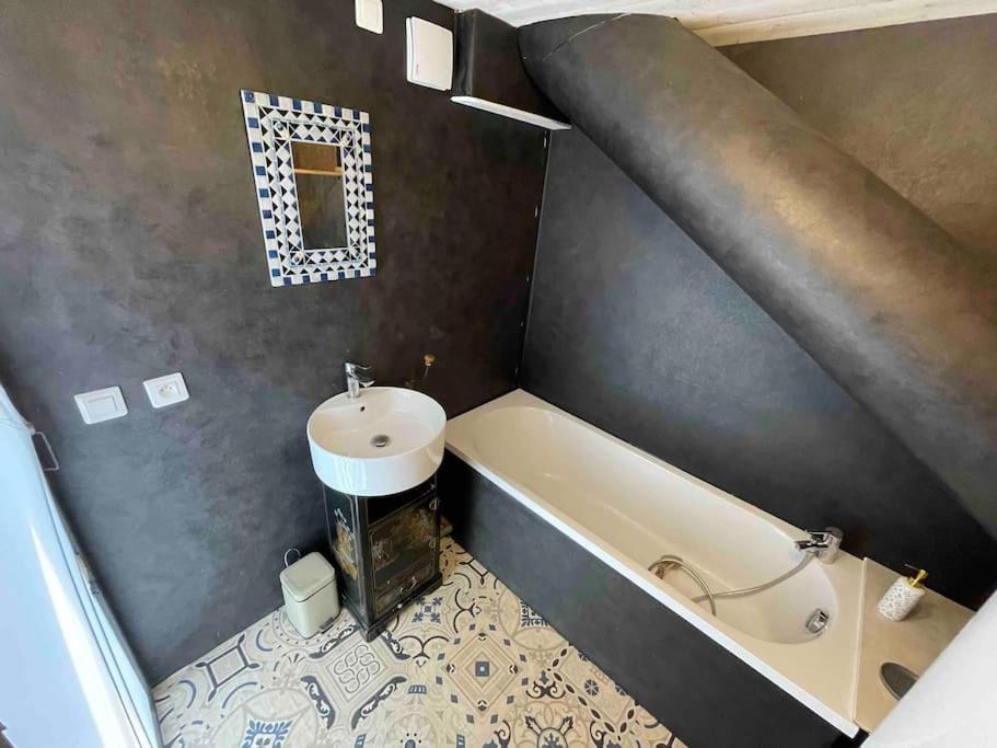 La Tiny House De Chaparon Διαμέρισμα Lathuile Εξωτερικό φωτογραφία